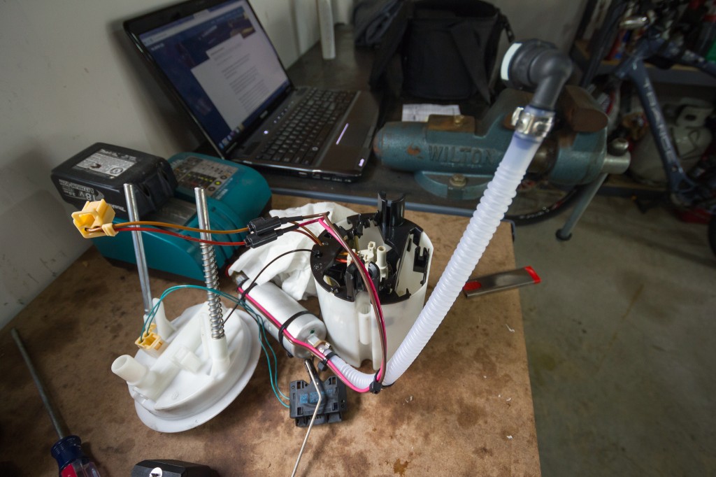 BMW 135i Walbro 255 inline pump assembly